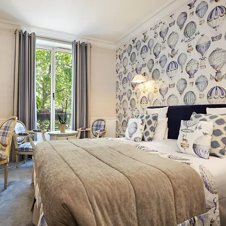 Relais Saint Jacques Hotel 4*