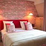 Relais Saint Jacques Hotel