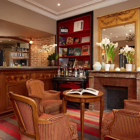 Relais Saint Jacques Hotel 4*