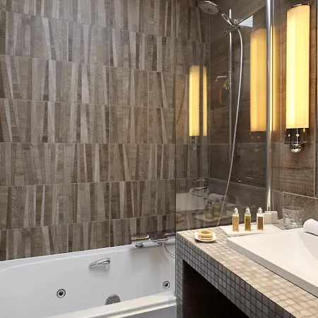 Relais Saint Jacques Hotel