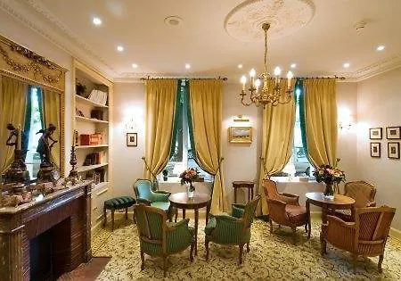 ホテル Relais Saint Jacques パリ