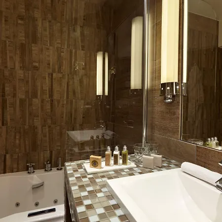 Relais Saint Jacques 4*