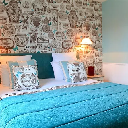 Hotel Relais Saint Jacques 4*
