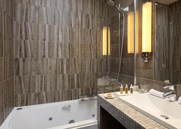 Relais Saint Jacques 4* Parijs