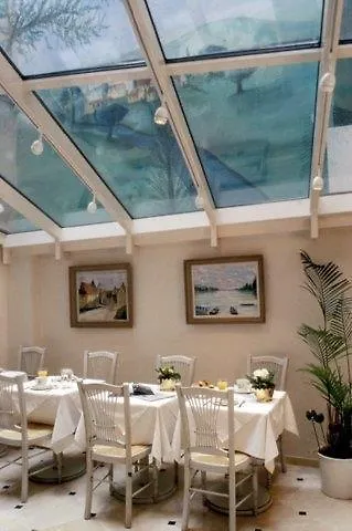 Relais Saint Jacques 4* Parijs