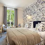 Relais Saint Jacques Hotel 4*
