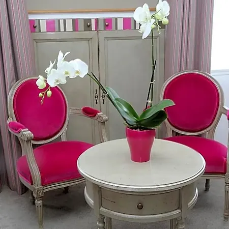 Relais Saint Jacques Szálloda 4*
