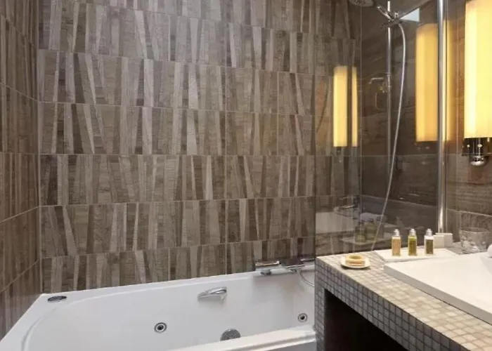 Relais Saint Jacques Paris