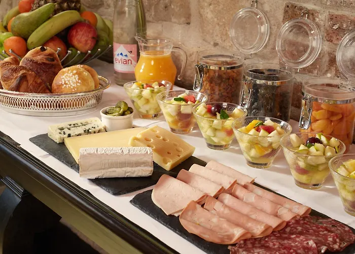 Relais Saint Jacques Hotel