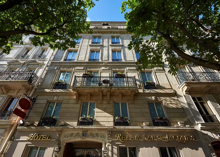 Relais Saint Jacques Hotel 4*