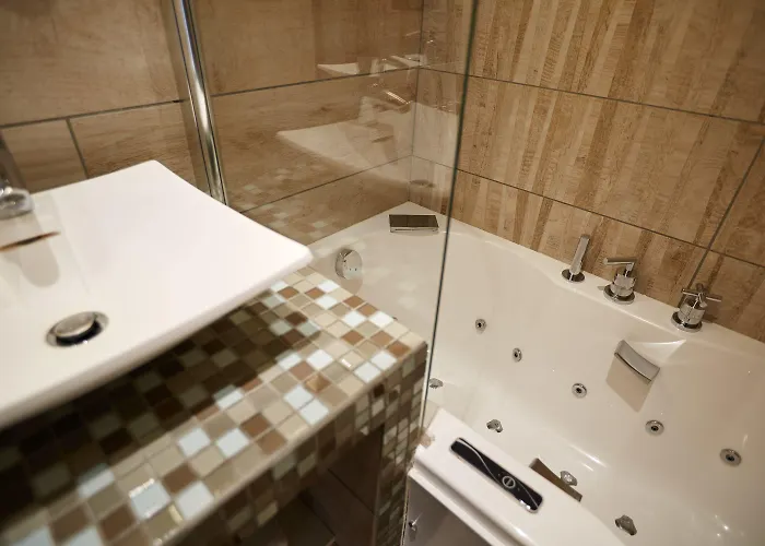 Hotel Relais Saint Jacques 4*